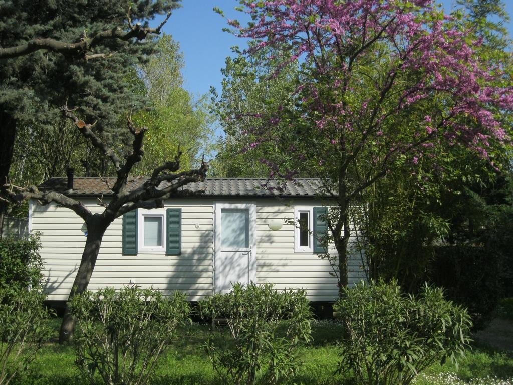 Camping Le Rebau Montblanc Exterior foto